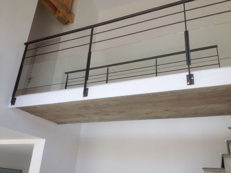 Escalier suspendu à Auterive